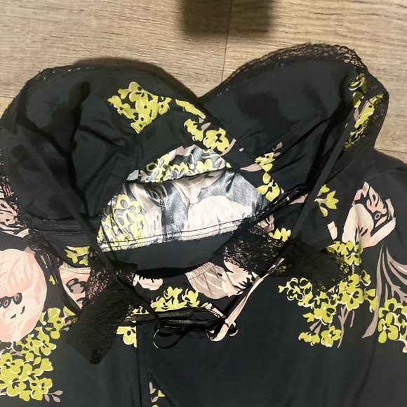 Charlotte Russe Satin Halter Dress - Picture 11 of 13